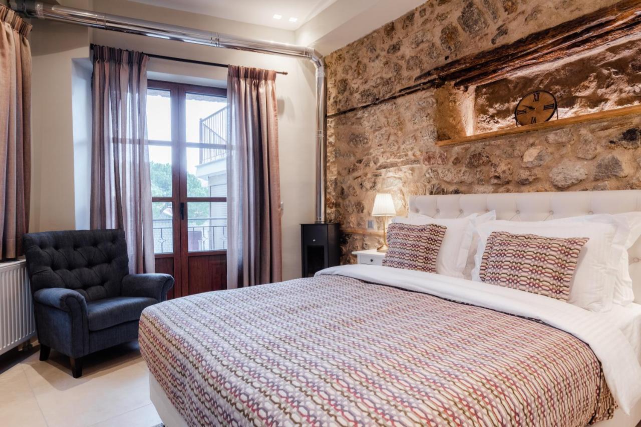 Aldia Suites Arachova Eksteriør billede